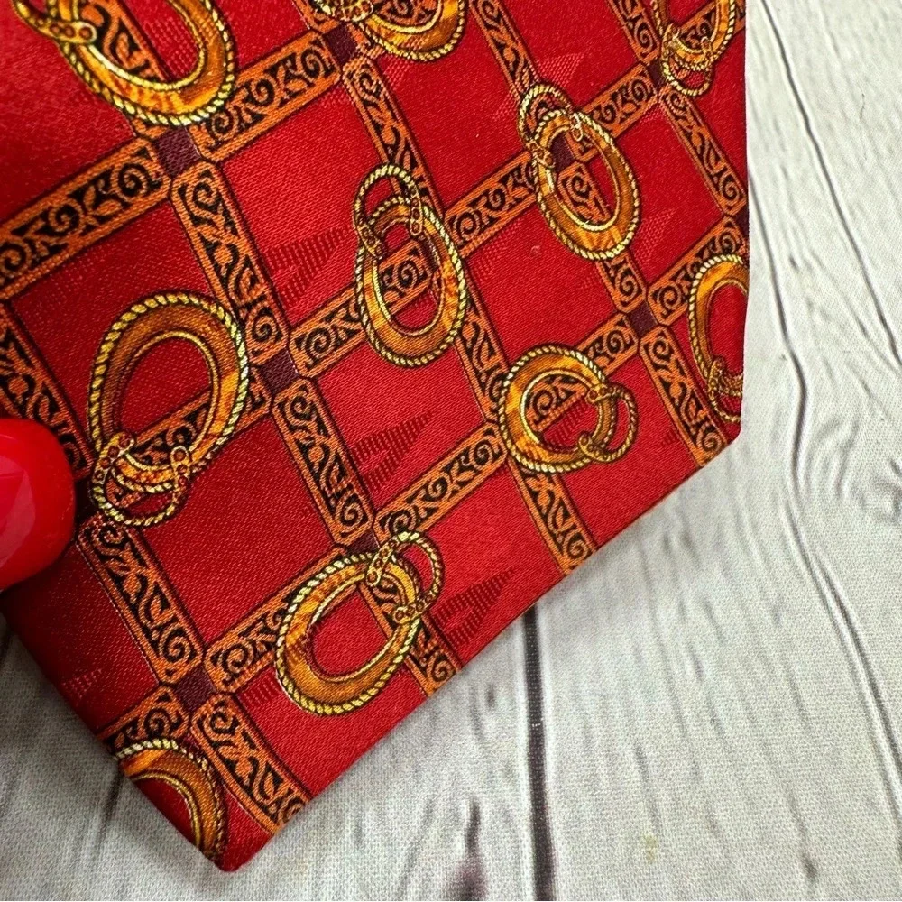 valentino cravatte silk necktie equestrian print deginer luxury made in italy